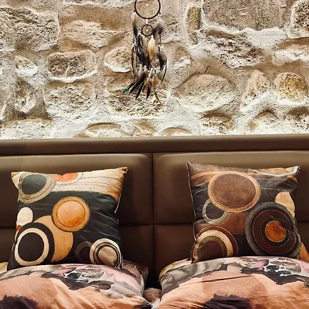 Design Kenzo -bed Premium Short Breaks Apartment